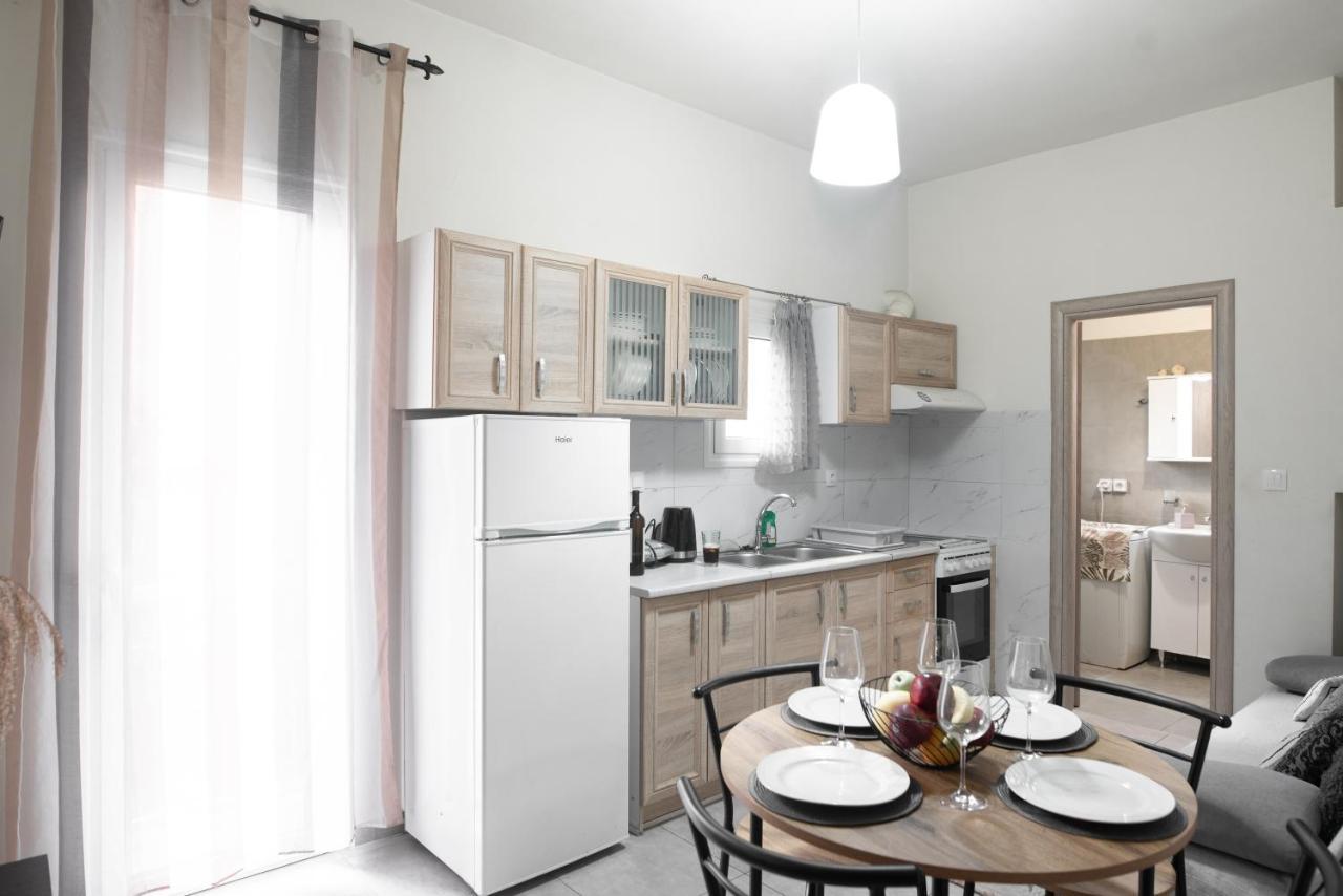 Cozy Cityscape Apartment In Афины Экстерьер фото